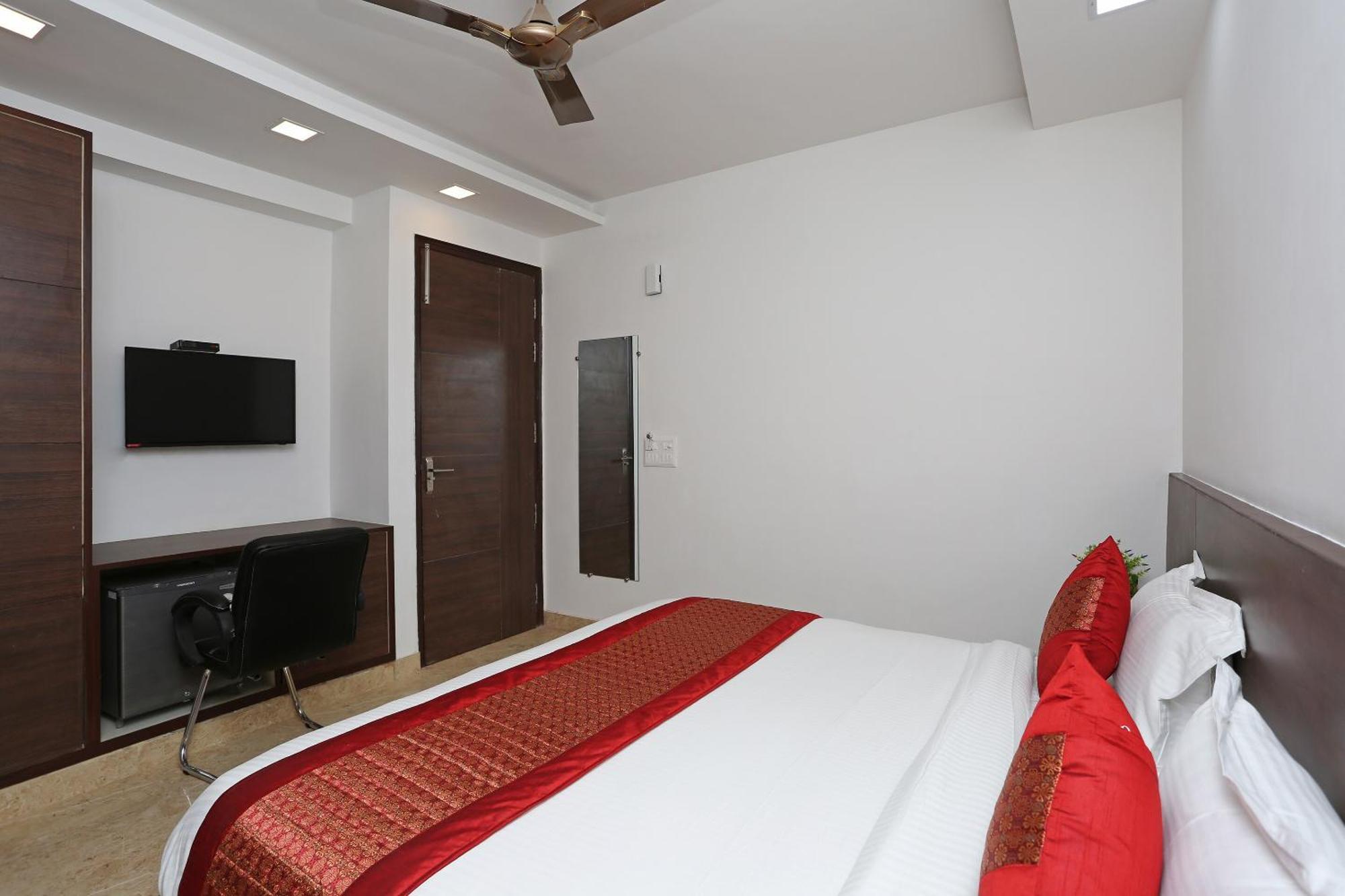 Hotel O Green Residency Near Appu Ghar Gurgaon Ngoại thất bức ảnh